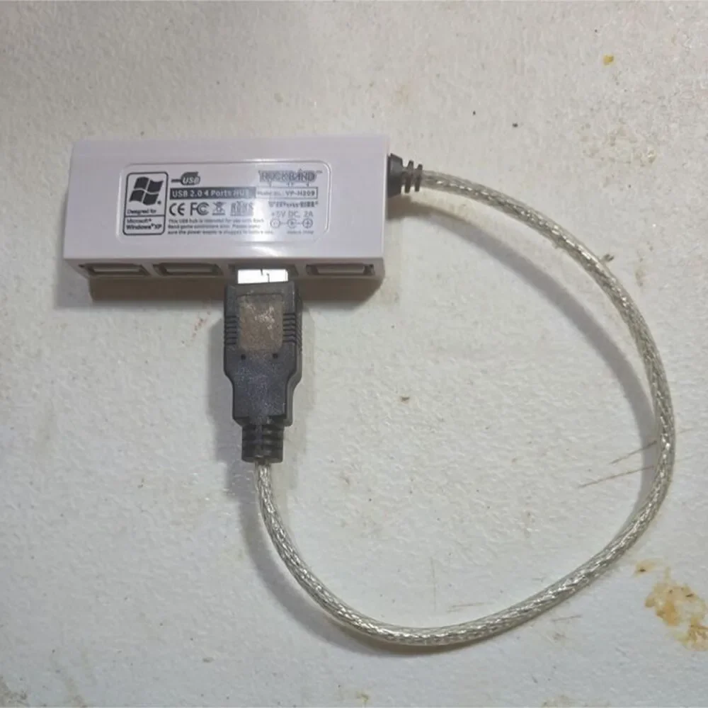 Rock Band Xbox 360 Wii PS2 PS3 USB 2.0 4 Port Hub ViPowER VP-H209B Dongle